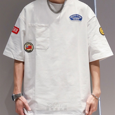 市场上装-T恤-休闲T恤