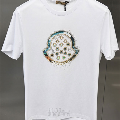 市场上装-T恤-欧货T恤