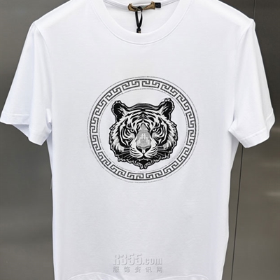 市场上装-T恤-欧货T恤