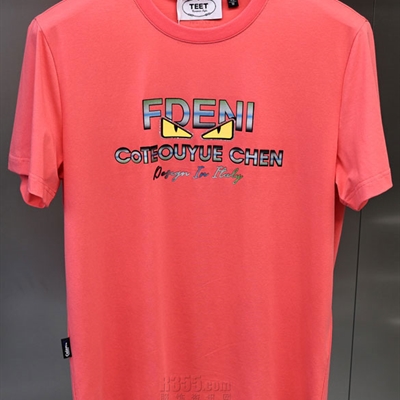 市场上装-T恤-欧货T恤