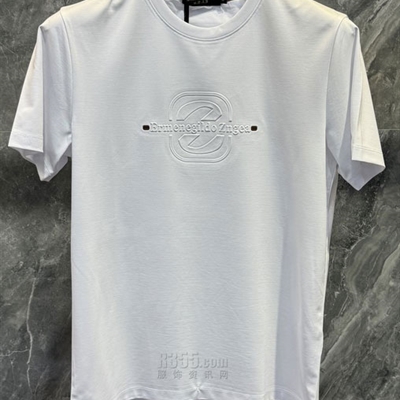 市场上装-T恤-欧货T恤