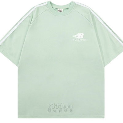 市场上装-T恤-电商T恤