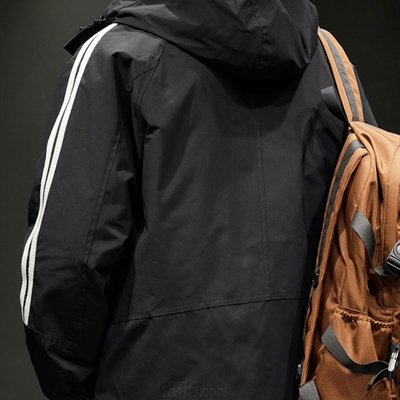 市场上装-棉衣/羽绒服-休闲棉服