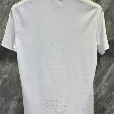 市场上装-T恤-欧货T恤