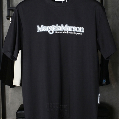 市场上装-T恤-欧货T恤