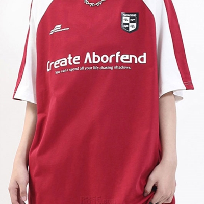 市场上装-T恤-电商T恤