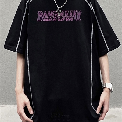 市场上装-T恤-电商T恤