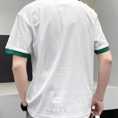 市场上装-T恤-欧货T恤