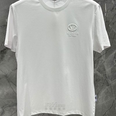 市场上装-T恤-欧货T恤