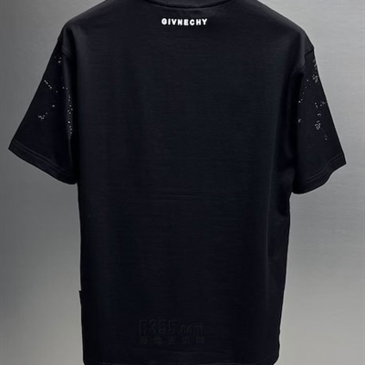 市场上装-T恤-欧货T恤