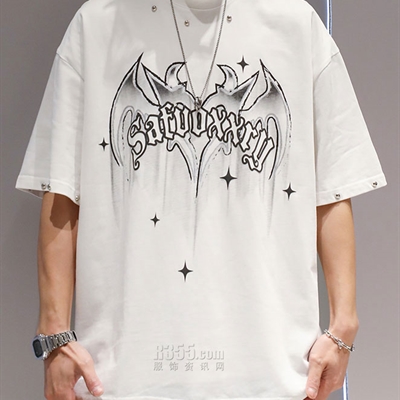 市场上装-T恤-电商T恤