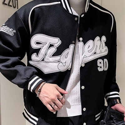 市场上装-夹克-休闲夹克