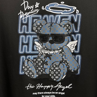 市场上装-T恤-欧货T恤