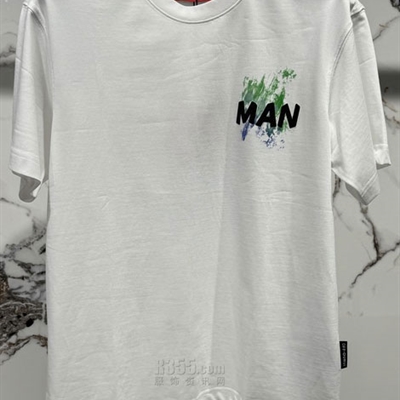 市场上装-T恤-欧货T恤