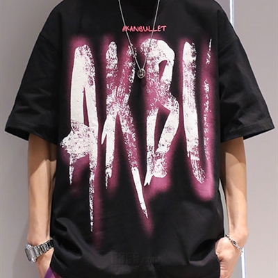 市场上装-T恤-电商T恤