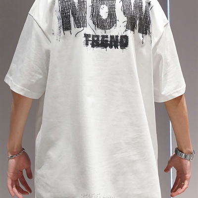 市场上装-T恤-电商T恤