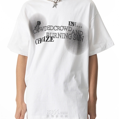 市场上装-T恤-电商T恤