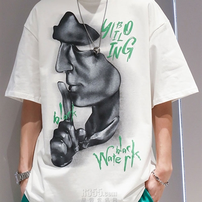 市场上装-T恤-电商T恤