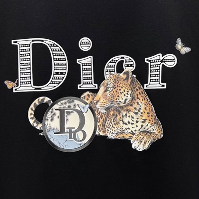 市场上装-T恤-欧货T恤