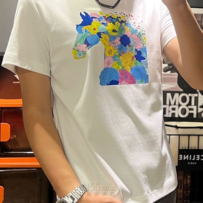 市场上装-T恤-欧货T恤