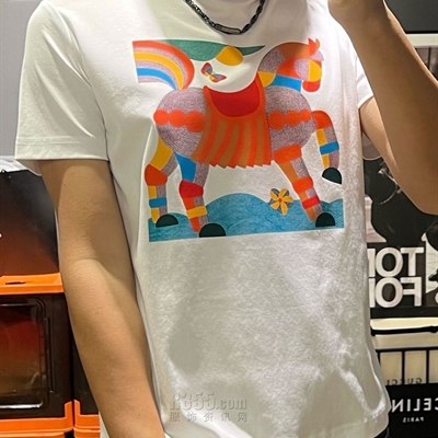 市场上装-T恤-欧货T恤
