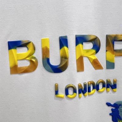 市场上装-T恤-欧货T恤