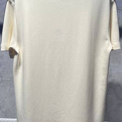 市场上装-T恤-欧货T恤