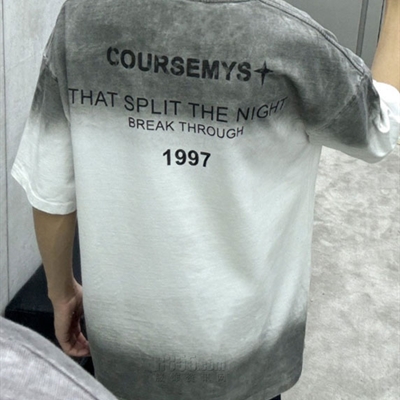 市场上装-T恤-电商T恤