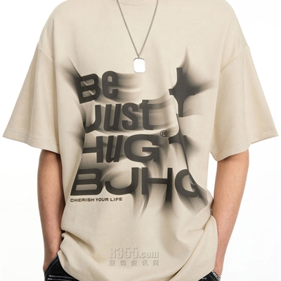 市场上装-T恤-电商T恤