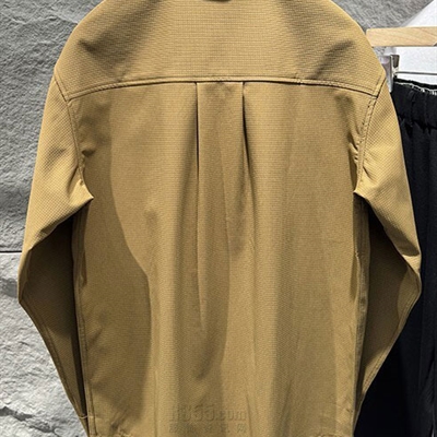 市场上装-衬衫-休闲衬衫