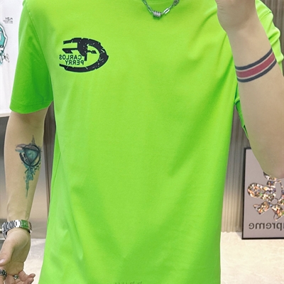 市场上装-T恤-欧货T恤