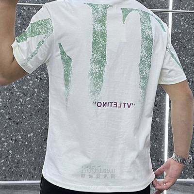 市场上装-T恤-欧货T恤