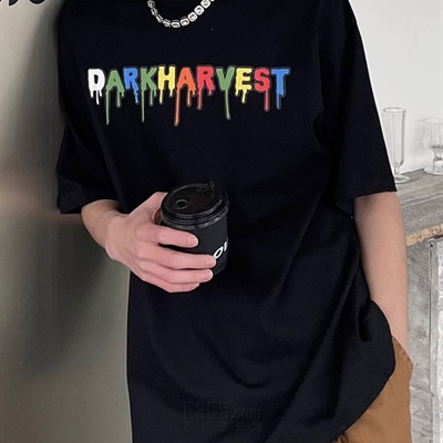 市场上装-T恤-电商T恤