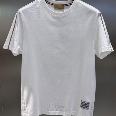 市场上装-T恤-欧货T恤