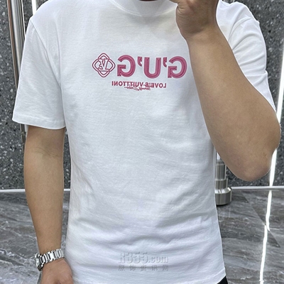 市场上装-T恤-欧货T恤