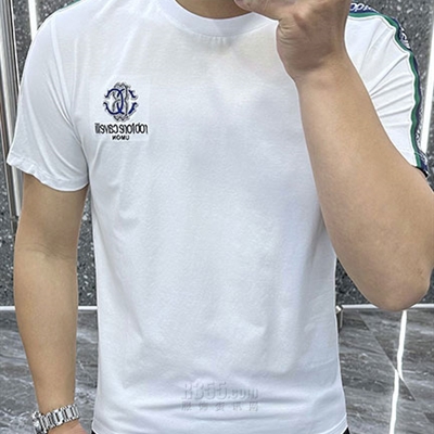 市场上装-T恤-欧货T恤