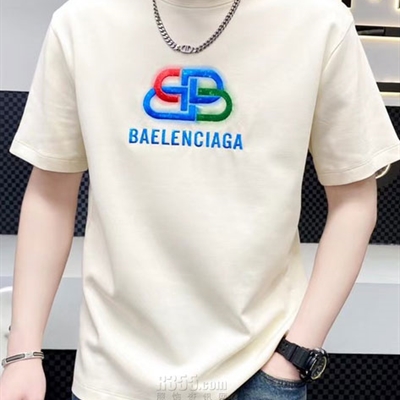 市场上装-T恤-欧货T恤