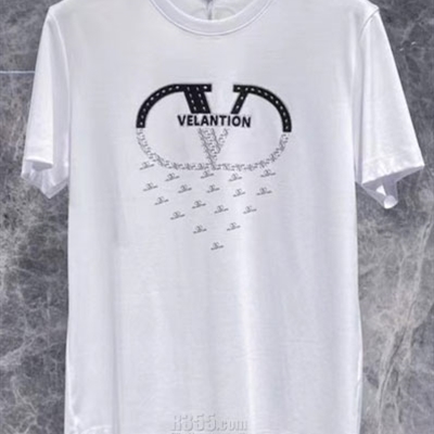 市场上装-T恤-欧货T恤