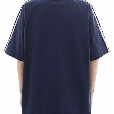 市场上装-T恤-电商T恤