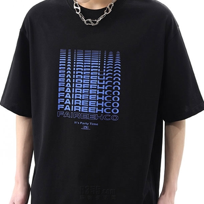 市场上装-T恤-电商T恤