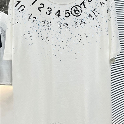 市场上装-T恤-欧货T恤