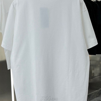 市场上装-T恤-欧货T恤