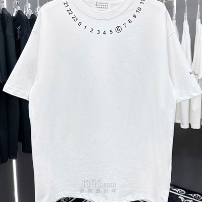 市场上装-T恤-欧货T恤