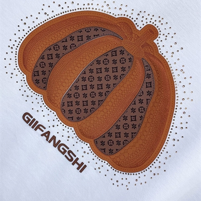 市场上装-T恤-欧货T恤