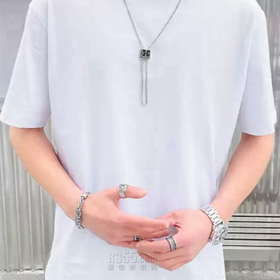 市场上装-T恤-欧货T恤