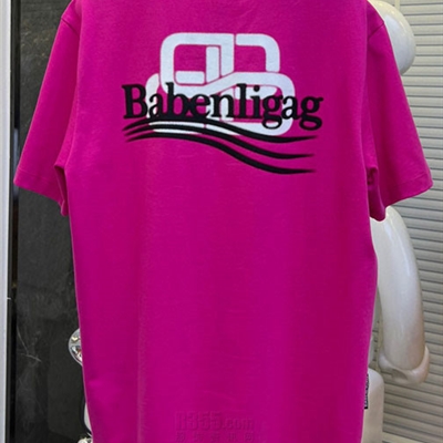 市场上装-T恤-欧货T恤