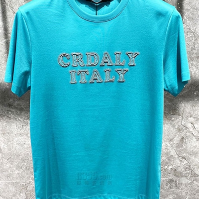 市场上装-T恤-欧货T恤