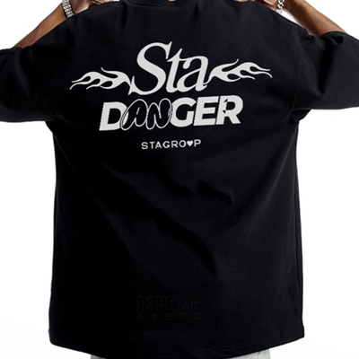 市场上装-T恤-电商T恤