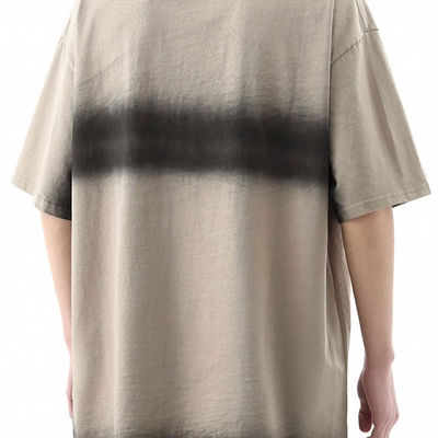 市场上装-T恤-电商T恤