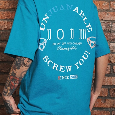 市场上装-T恤-电商T恤